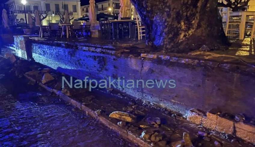 Κακοκαιρία: Ανεμοστρόβιλος «χτύπησε» την Ναύπακτο -Εικόνες και βίντεο βιβλικής καταστροφής