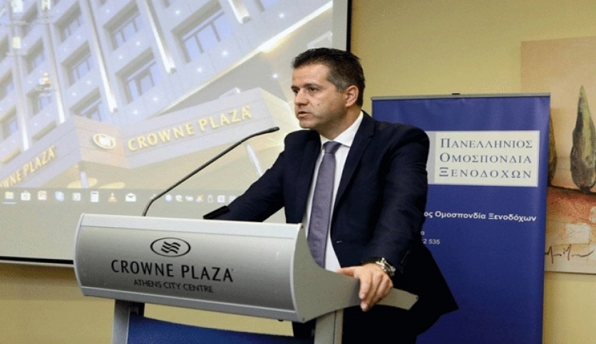 Μεγαλύτερες μειώσεις φόρων στο τουριστικό πακέτο ζητούν οι επιχειρήσεις