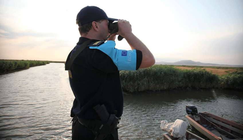 Frontex: Παραιτήθηκε ο επικεφαλής της μετά την έρευνα για σκάνδαλα και επαναπροωθήσεις