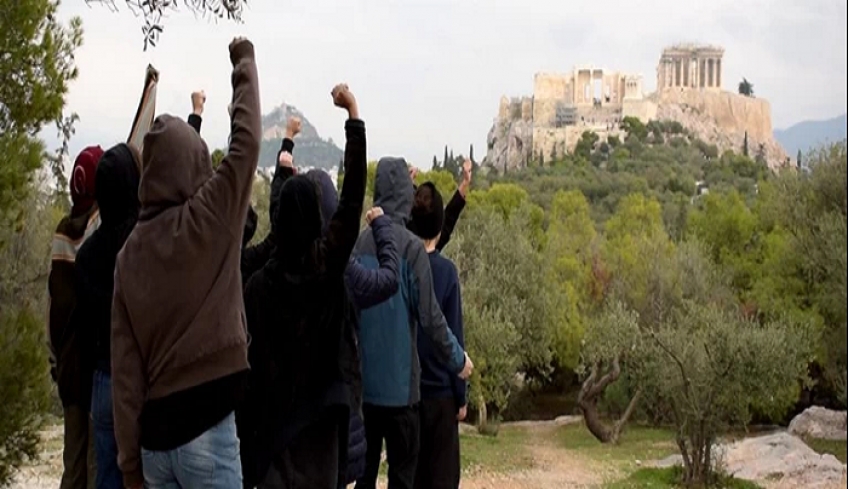Προκλητικοί οι συντελεστές του ''Ξεπαρθενών'': ''Το κάναμε γιατί έτσι γουστάρουμε''