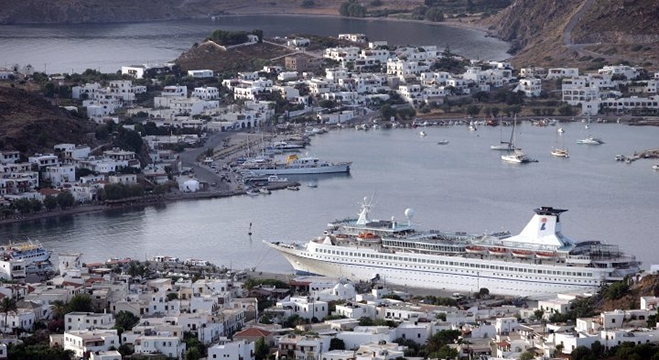 Στην Πάτμο η Ολγα Κεφαλογιάννη