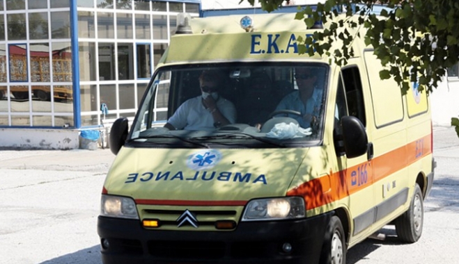Κινδυνεύουν να χαθούν κονδύλια για ασθενοφόρα του ΕΚΑΒ