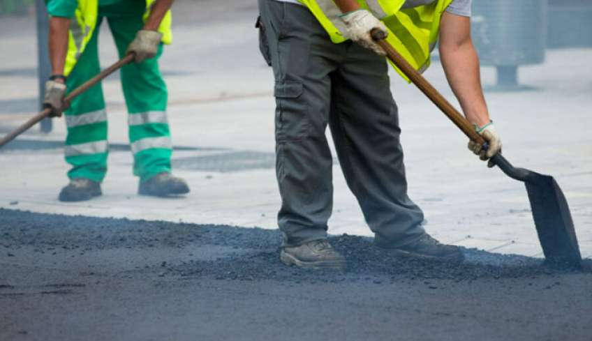 3Κ ΤΕΧΝΙΚΗ: Σε εξέλιξη βρίσκονται οι εργασίες ασφαλτόστρωσης σε τμήματα του επαρχιακού οδικού δικτύου
