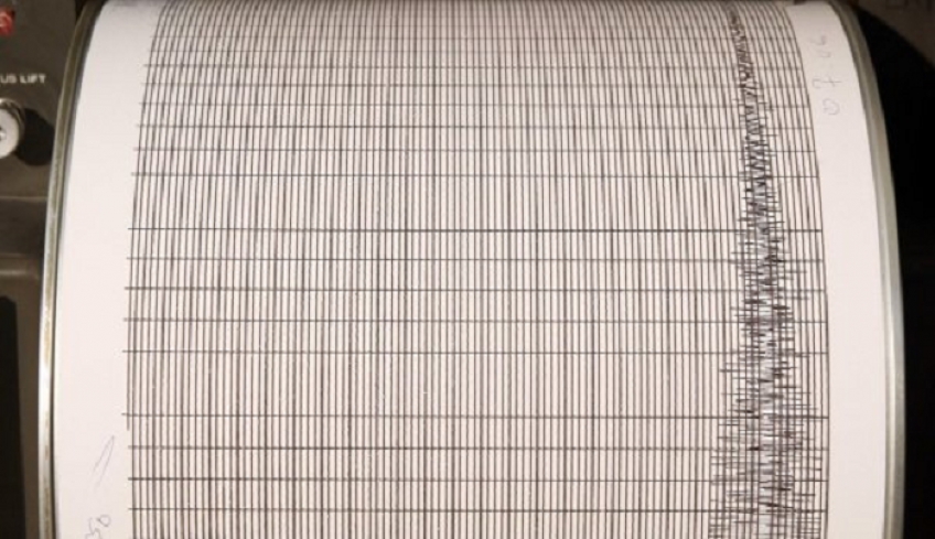 Σεισμική δόνηση 5,2 Ρίχτερ ανοικτά της Χαλκιδικής