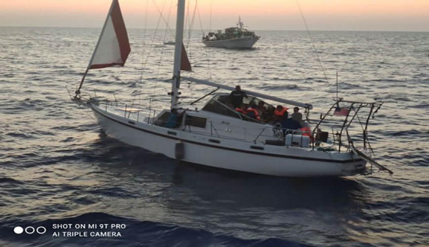 Σύλληψη δύο Ουκρανών διακινητών για μεταφορά 53 μεταναστών ανοικτά της Ρόδου