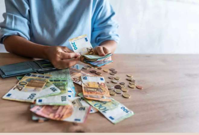 «Τρέχει» ο εξωδικαστικός μηχανισμός – Ξεπερνούν τις 3.500 μηνιαίως οι νέες αιτήσεις στην πλατφόρμα, προς ρύθμιση οφειλές άνω των 18 δις. ευρώ