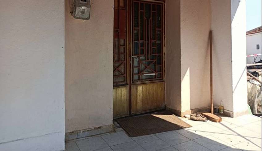 Θεσσαλονίκη: Σοκ από τη νεκροψία της 84χρονης - Ο γιος της την έπνιξε αφού πρώτα της κάρφωσε σπασμένο μπουκάλι στο κεφάλι