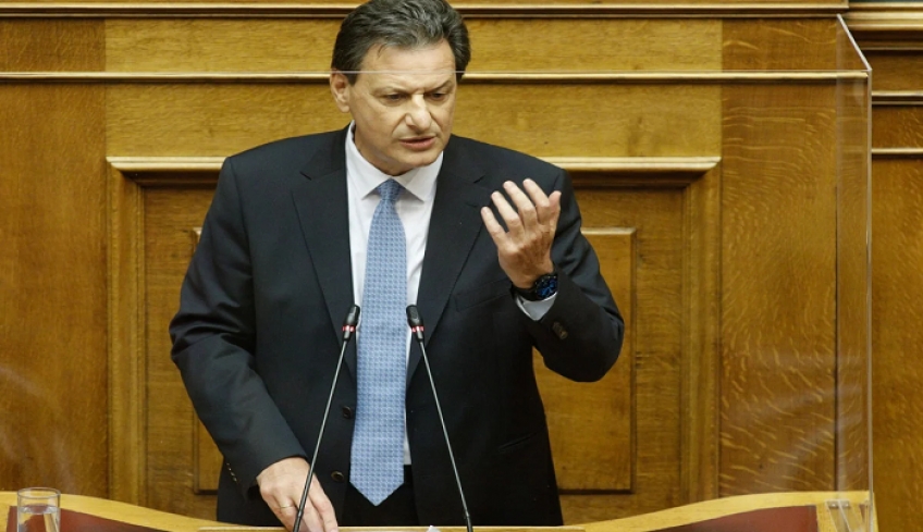 Σκυλακάκης: Κάτω του 30% το όριο ηλεκτρονικών αποδείξεων - Επανεξετάζονται τα τεκμήρια