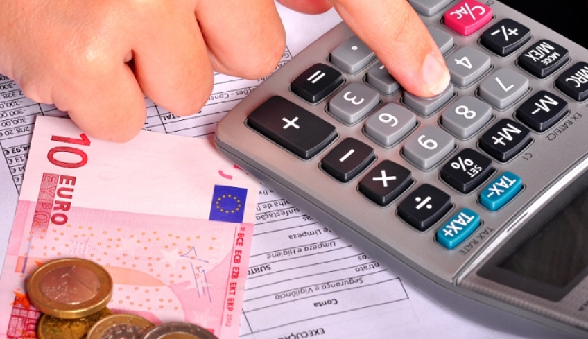 4 εναλλακτικοί τρόποι πληρωμής των οφειλών – Σε πολλές μηνιαίες δόσεις ή εφάπαξ με 2% έκπτωση