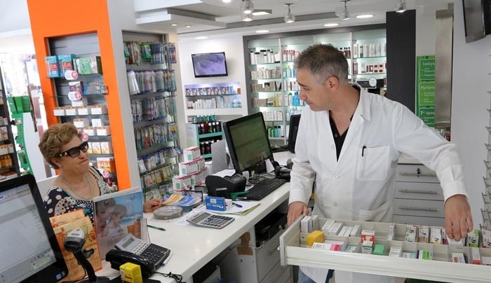 Αλαλούμ για τις ελλείψεις στα παιδικά εμβόλια: Άλλα λέει το υπ. Υγείας, άλλα ο ΕΟΦ