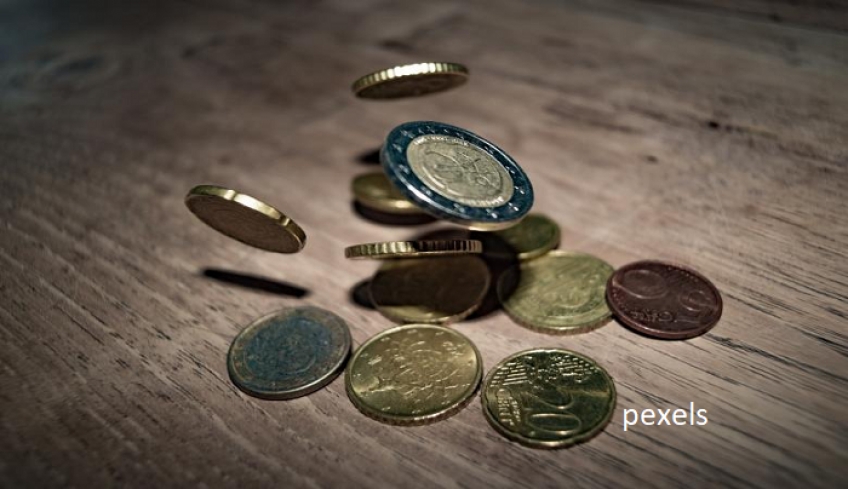 Οι νέοι μισθοί του 2022 σε ιδιωτικό και δημόσιο τομέα - Πίνακες και παραδείγματα