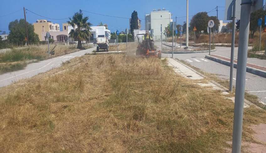 ΕΥΧΑΡΙΣΤΗΡΙΟ σε γονείς που προσφέρθηκαν αφιλοκερδώς να βοηθήσουν στο καθαρισμό των χόρτων από το πάρκο κυκλοφοριακής αγωγής