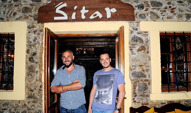 Η "μόδα" των κοκτέιλ στο λιμάνι της Κω...!