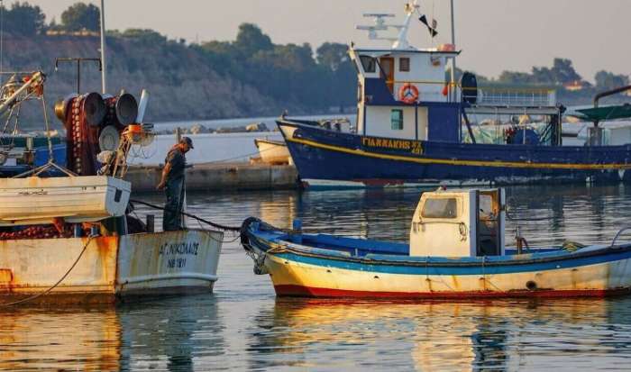 Σε ΦΕΚ η απόφαση για τη χορήγηση ενίσχυσης de minimis στους αλιείς -Τα ποσά και οι δικαιούχοι