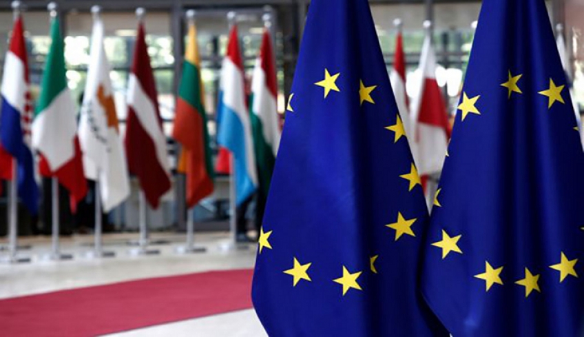 EE: Παραμένει το «χάσμα» μεταξύ Βορρά και Νότου – Το «μπαλάκι» στην Κομισιόν που καλείται να «τετραγωνίσει τον κύκλο»