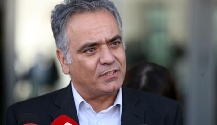 Αίσθηση από την ομολογία Σκουρλέτη για τη 13η σύνταξη
