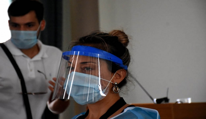 Πρόστιμο για ασπίδα προσώπου χωρίς μάσκα – Ποιοι εξαιρούνται