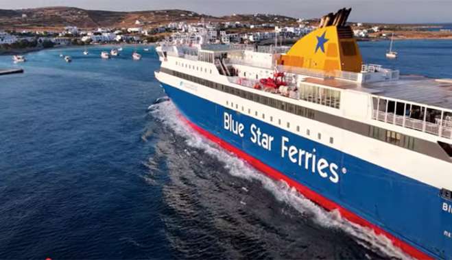 Κουφονήσι – Το Blue Star Naxos δένει εντυπωσιακά σε μόλις 2 λεπτά!
