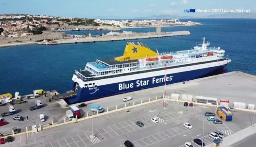 Επέστρεψε στη Ρόδο το Blue Star επειδή "έσπασαν τα νερά" σε επίτοκο