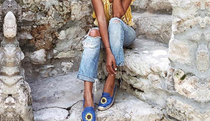 Οι πιο stylish συνδυασμοί με πρωταγωνιστή το Boyfriend τζιν