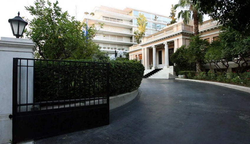Το plan B αν συνεχιστεί η χαλάρωση: Τοπικά lockdown τύπου Καλύμνου εξετάζει η κυβέρνηση για το καλοκαίρι