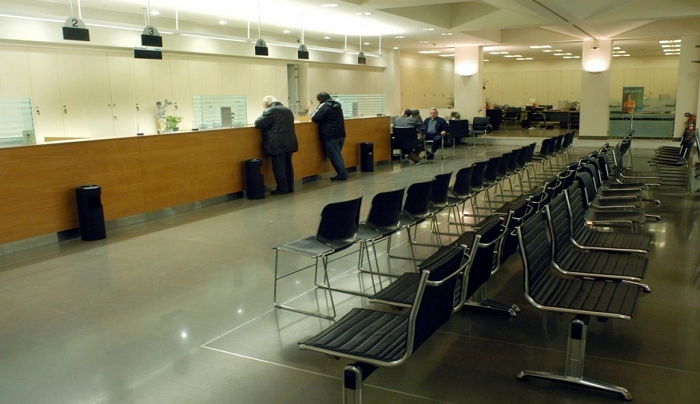 Τράπεζες: Έρχεται νέος γύρος μαζικών απολύσεων και κλείσιμο καταστημάτων
