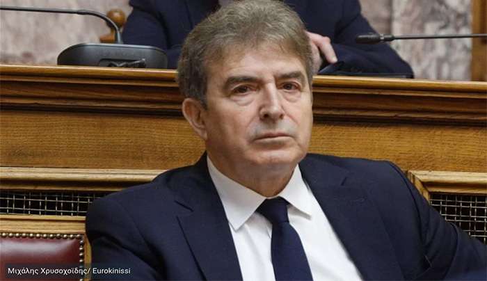 Έκτακτες συσκέψεις Χρυσοχοΐδη για τις εφημερίες στα νοσοκομεία - Συνάντηση με τους νοσοκομειακούς γιατρούς την Τετάρτη