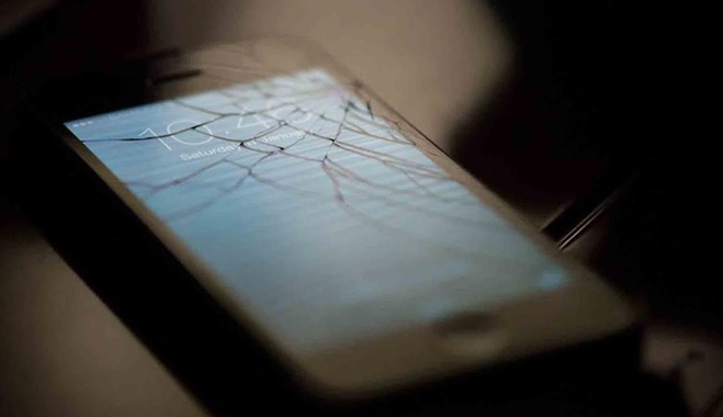 Οι Έλληνες είναι οι πιο ζημιάρηδες κάτοχοι smartphones