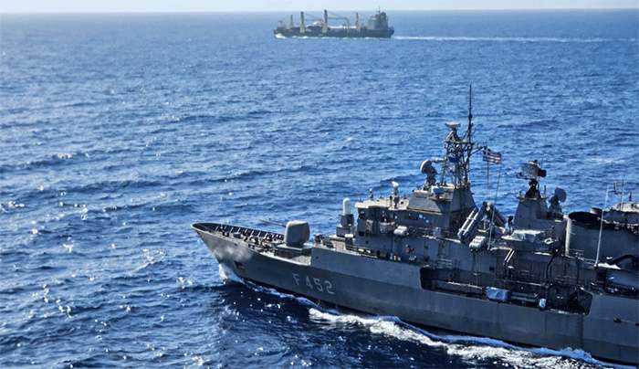 Σε επιφυλακή η Αθήνα μετά τις νέες προκλήσεις της Άγκυρας: Τα θαλάσσια πάρκα, η αμφισβήτηση των ΑΠΕ και το επόμενο βήμα της Τουρκίας