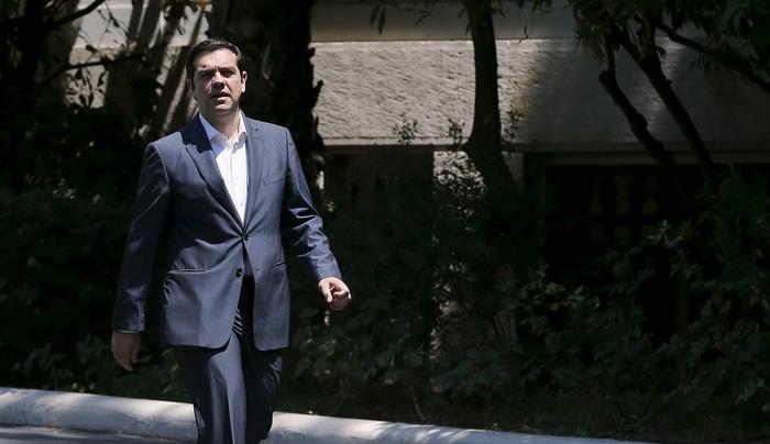 Με απόφαση Τσίπρα καταργείται το αφορολόγητο βουλευτών