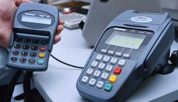Τεράστια τα κέρδη για τις τράπεζες απο τις συναλλαγές με πλαστικό χρήμα