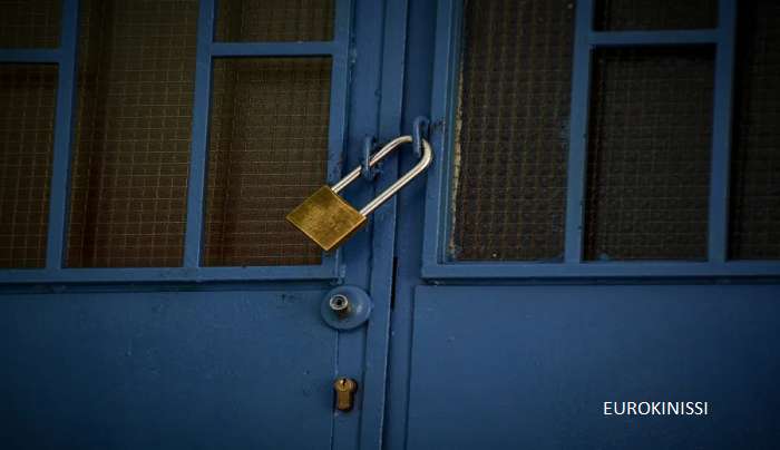 «Πάμε σε πόλεμο, δεν με ενδιαφέρει η συγγνώμη», είπε η μητέρα του 15χρονου που δέχτηκε άγριο bullying στο Αρσάκειο
