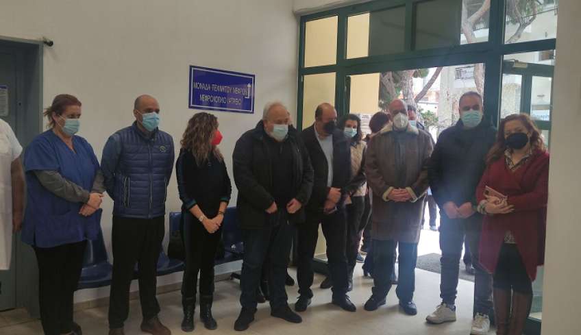 Την πρωτοχρονιάτικη βασιλόπιτα για το 2023, έκοψαν η διοίκηση κι οι εργαζόμενοι στο Νοσοκομείο Κω