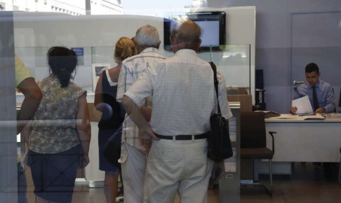 Συντάξεις: Ποιοι συνταξιούχοι θα μείνουν χωρίς σύνταξη για ένα χρόνο – Ποιοι θα δουν λιγότερα λεφτά
