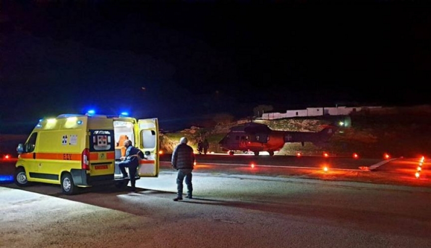 Στην Κω σταμάτησε για ανεφοδιασμό το super puma στη πτήση “θρίλερ” για αεροδιακομιδή στους Λειψούς