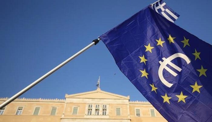 Καθησυχάζει το ΥΠΟΙΚ μετά τη «βόμβα» Κομισιόν για «πάγωμα» του ΕΣΠΑ 2014-2020