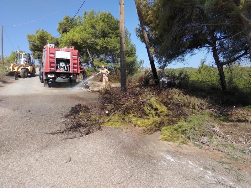 “Άμεση παρέμβαση του Δήμου Κω σε πυρκαγιά που εκδηλώθηκε στην Καρδάμαινα”