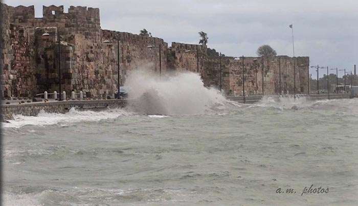 Χτυπήθηκε από κεραυνό το δικαστήριο της Κω