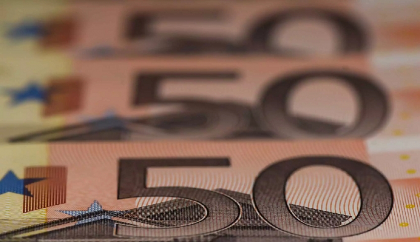 Διπλό όφελος για τους μισθωτούς από 1η Ιανουαρίου – Τι θα ισχύσει για τους ελεύθερους επαγγελματίες