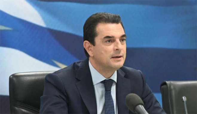 Κώστας Σκρέκας: Θα δούμε μειώσεις σε προϊόντα έως και 15%