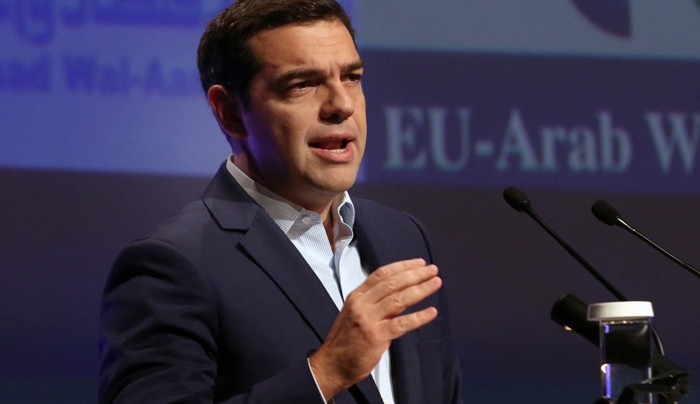 Τσίπρας: Δεν θα εγκαταλείψουμε τον λαό μας στους «yes men»