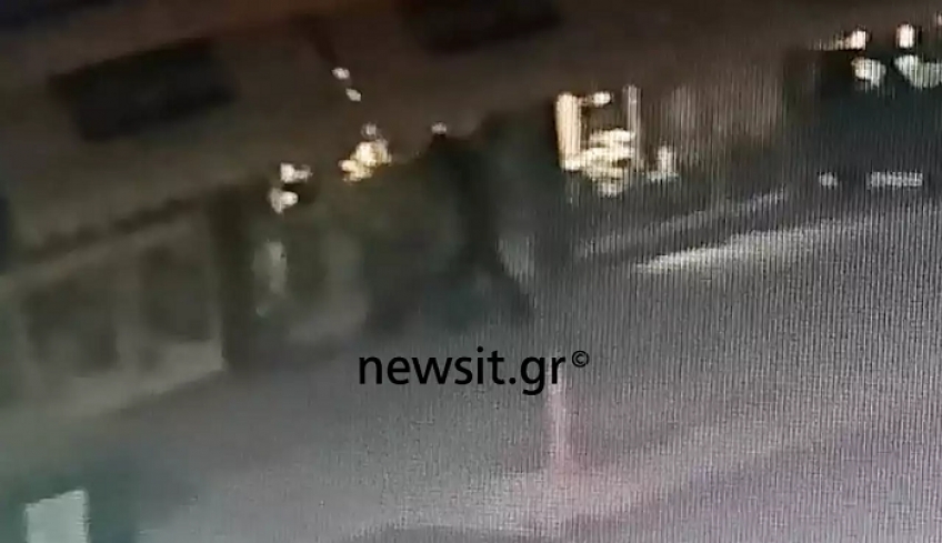Έγκλημα στην Γλυφάδα: Ακόμα και οι γιατροί σοκαρίστηκαν από τις μαχαιριές στο σώμα του 66χρονου