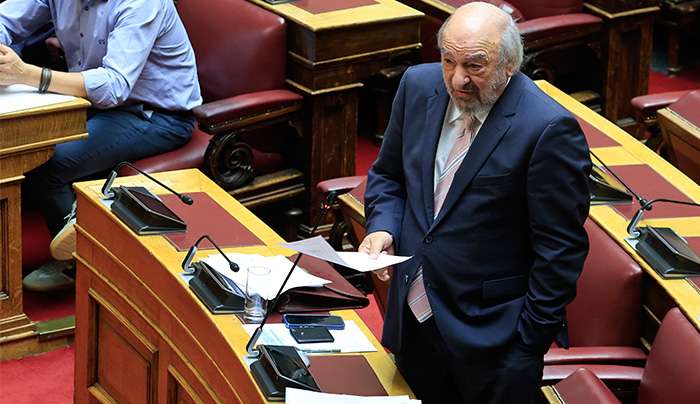 Γ. Νικητιάδης στη Βουλή: Αφήνετε έξω από το νόμο τον Τουρισμό – Η Ρόδος και η Κως με 450 θέσεις μαρινών και οι απέναντι χιλιάδες