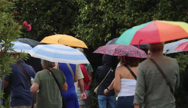 Καιρός αύριο: Βροχές και καταιγίδες στην Πελοπόννησο – Πυκνές νεφώσεις στην υπόλοιπη χώρα