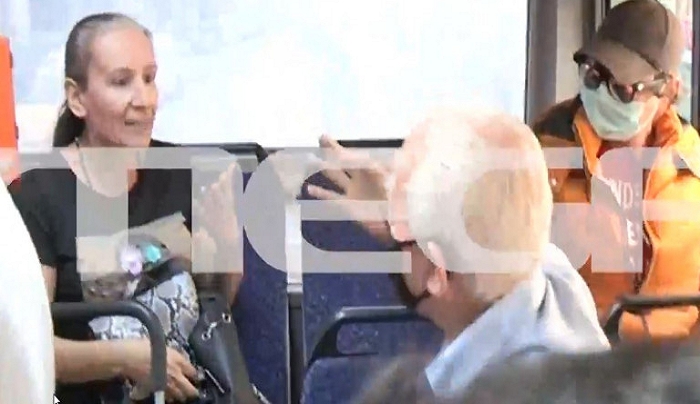 Αγριος καβγάς σε λεωφορείο -«Δεν φοράω μάσκα, δεν υπάρχει κορωνοϊός»- «Τον κακό σου τον καιρό» [βίντεο]