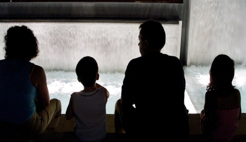 Αυτά είναι τα 14 νέα μέτρα της κυβέρνησης για τη στήριξη της ελληνικής οικογένειας