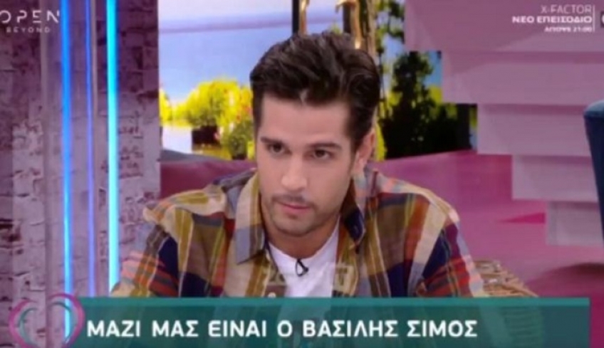 Βασίλης Σίμος: Συγκλονίζει η εξομολόγησή του – «Μου τρύπησαν το κορμί, τον πνεύμονα και μου έβαλαν έναν σωλήνα…»