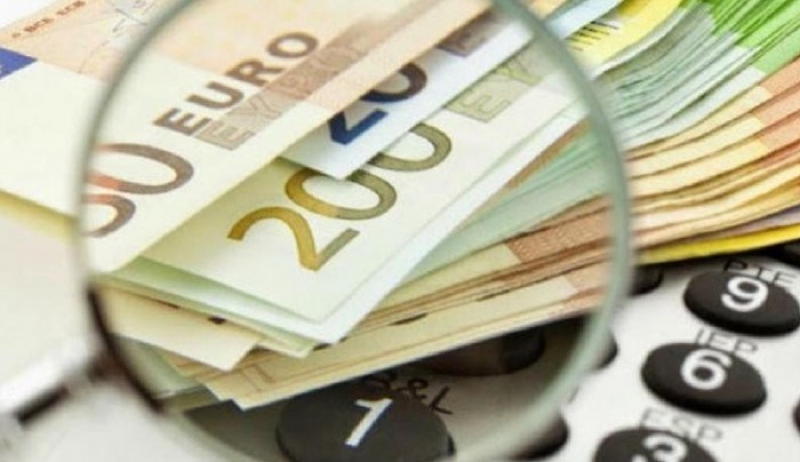 "Μπλόκο" στις ελληνικές καταθέσεις σε 58 χώρες