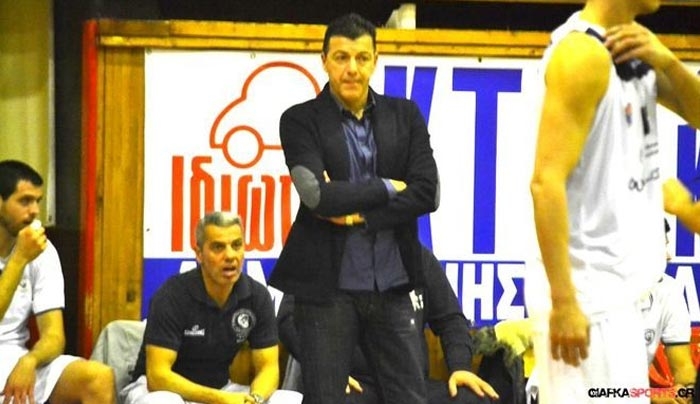 Με Αλμπάνη στον πάγκο!