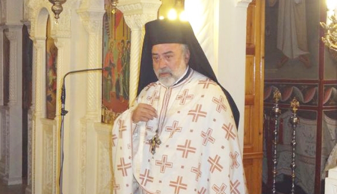Η Κέφαλος αποχαιρετά τον παπά της
